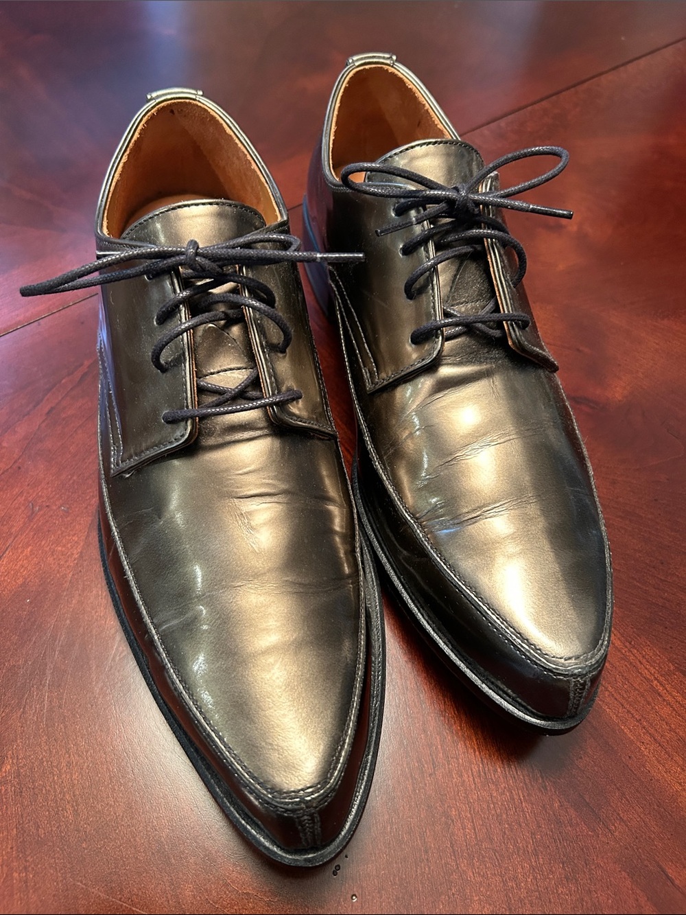 John Fluevog Polished Grey Leather Pointed-Toe Derby Shoes